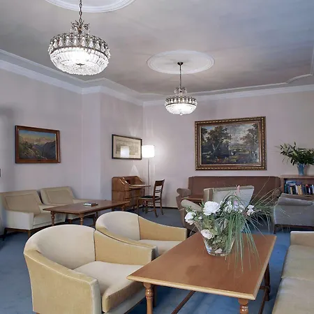 Juliane Hotel 4*